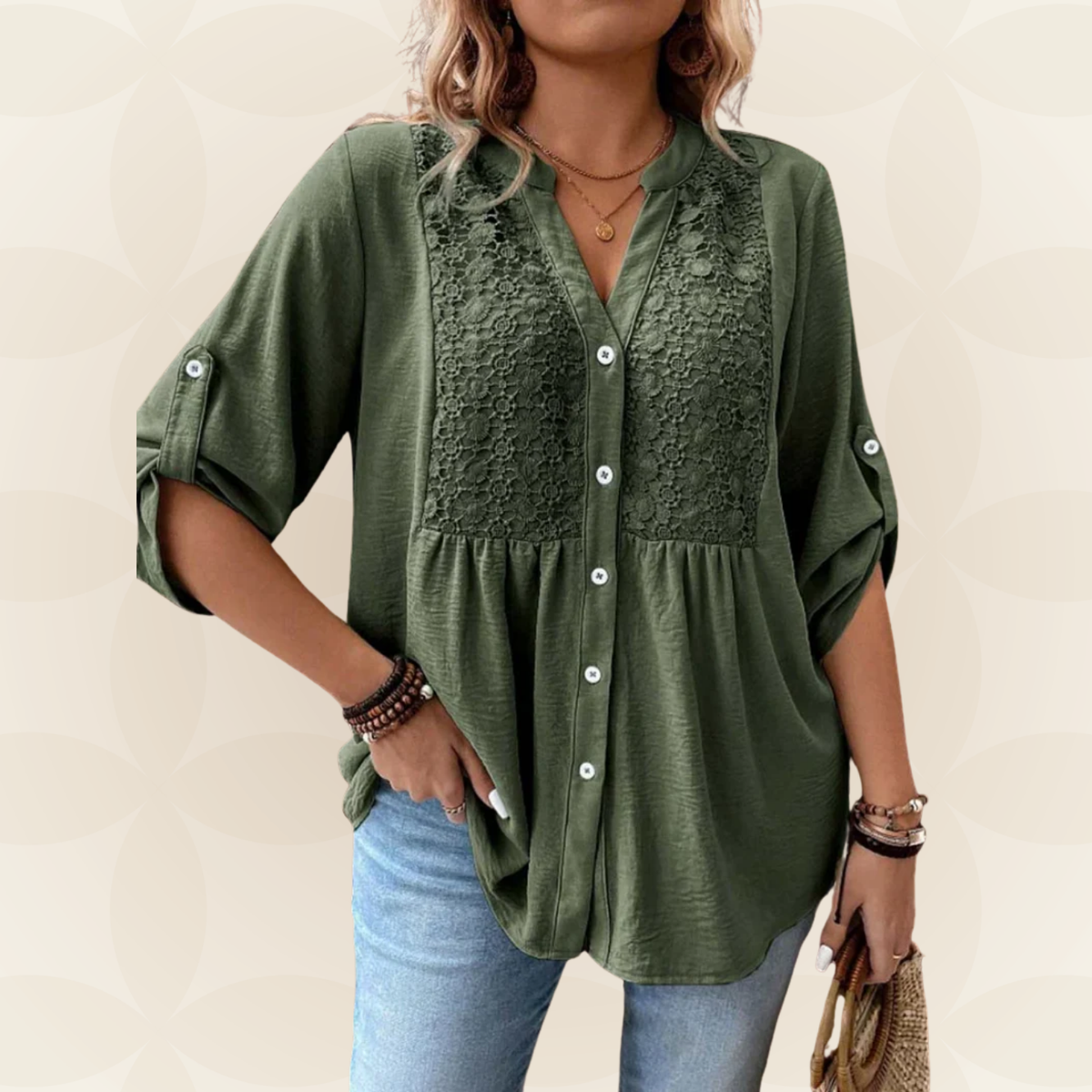 Renate | Blouse met V-hals en knopen
