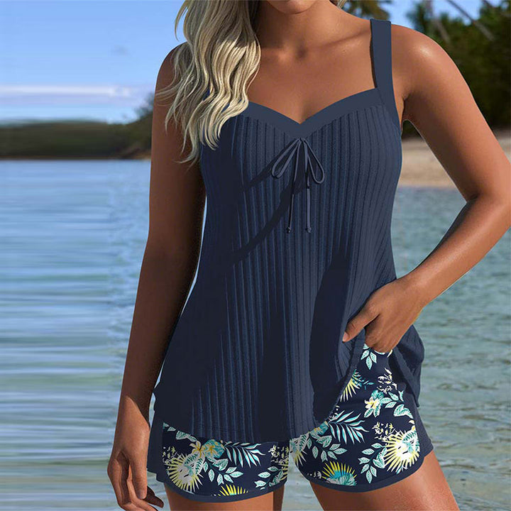 Willyke | Gestreepte badpak met strandshort