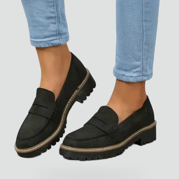 LIESBETH | COMFORTABELE LOAFERS MET DIKKE ZOOL