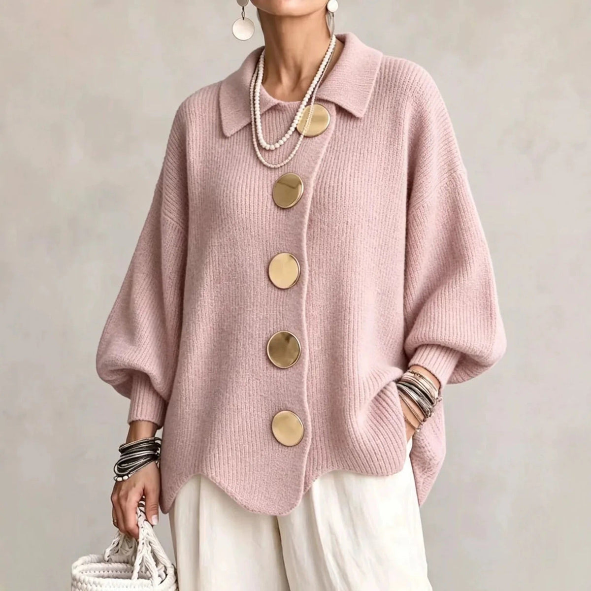 SABINE | OVERSIZED GEBREID VEST MET KRAAG EN GROTE KNOPEN